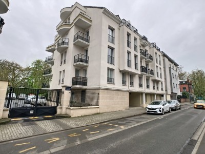 APPARTEMENT T1 A LOUER - LILLE - 25.86 m2 - 575�&euro; charges comprises par mois