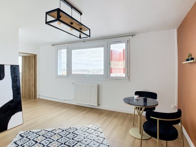 STUDIO A LOUER - LILLE - 30.09 m2 - 823 &euro; charges comprises par mois