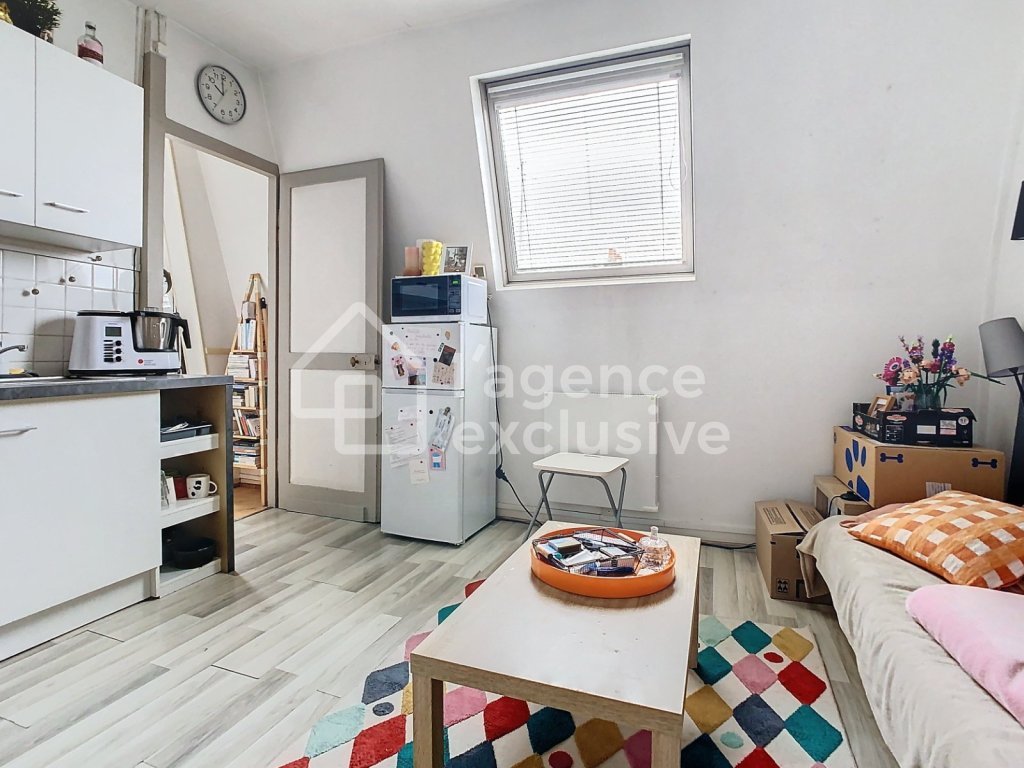 APPARTEMENT T1 - LILLE - 26.6 m2 - LOUÉ