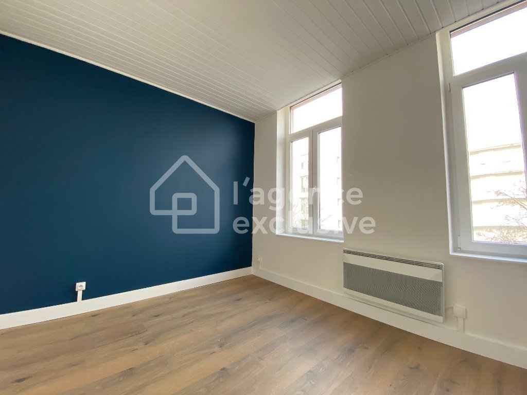 APPARTEMENT T2 - LILLE - 30 m2 - LOU&Eacute;