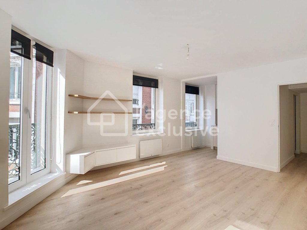 APPARTEMENT T2 - LILLE - 50 m2 - LOU&Eacute;