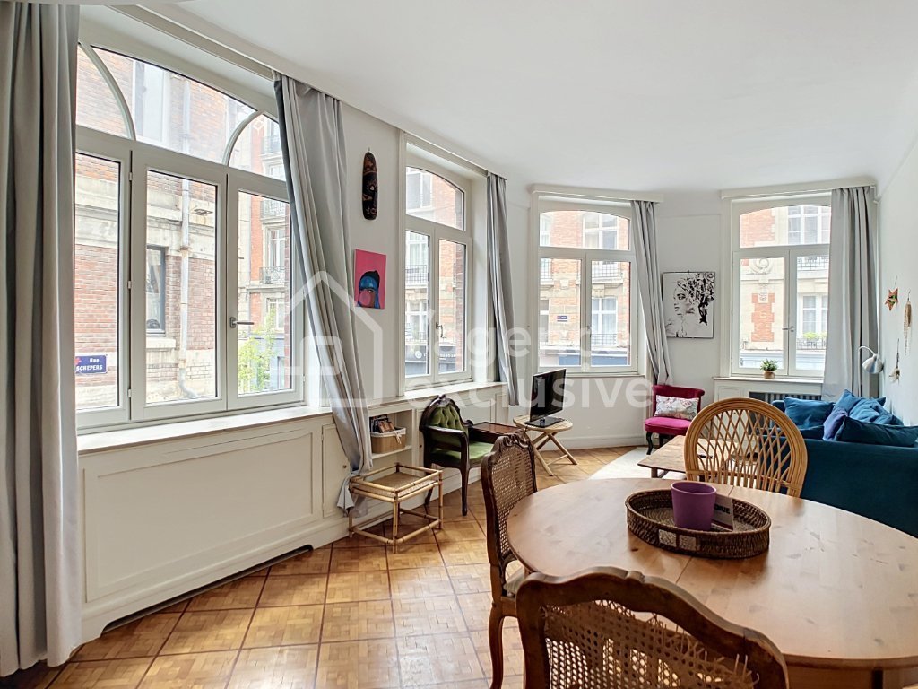 APPARTEMENT T2 A LOUER - LILLE - 44.35 m2 - 895 &euro; charges comprises par mois