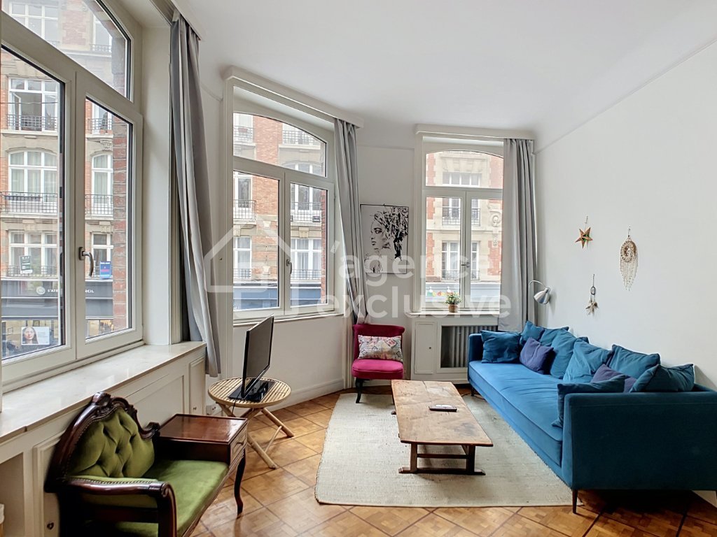 APPARTEMENT T2 A LOUER - LILLE - 44.35 m2 - 895 &euro; charges comprises par mois
