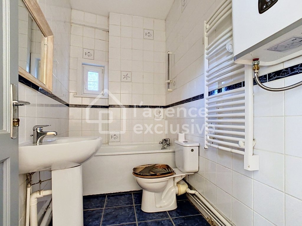APPARTEMENT T2 A LOUER - SECLIN - 38.7 m2 - 525 &euro; charges comprises par mois