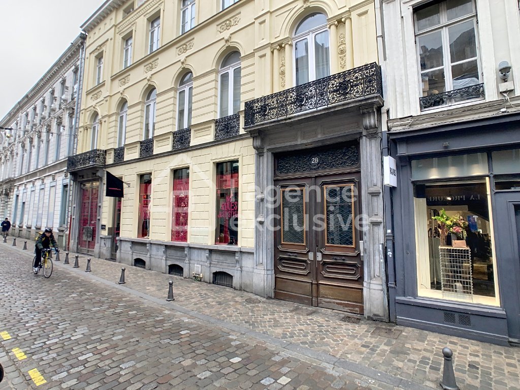 APPARTEMENT T2 - LILLE - 40 m2 - 210000€