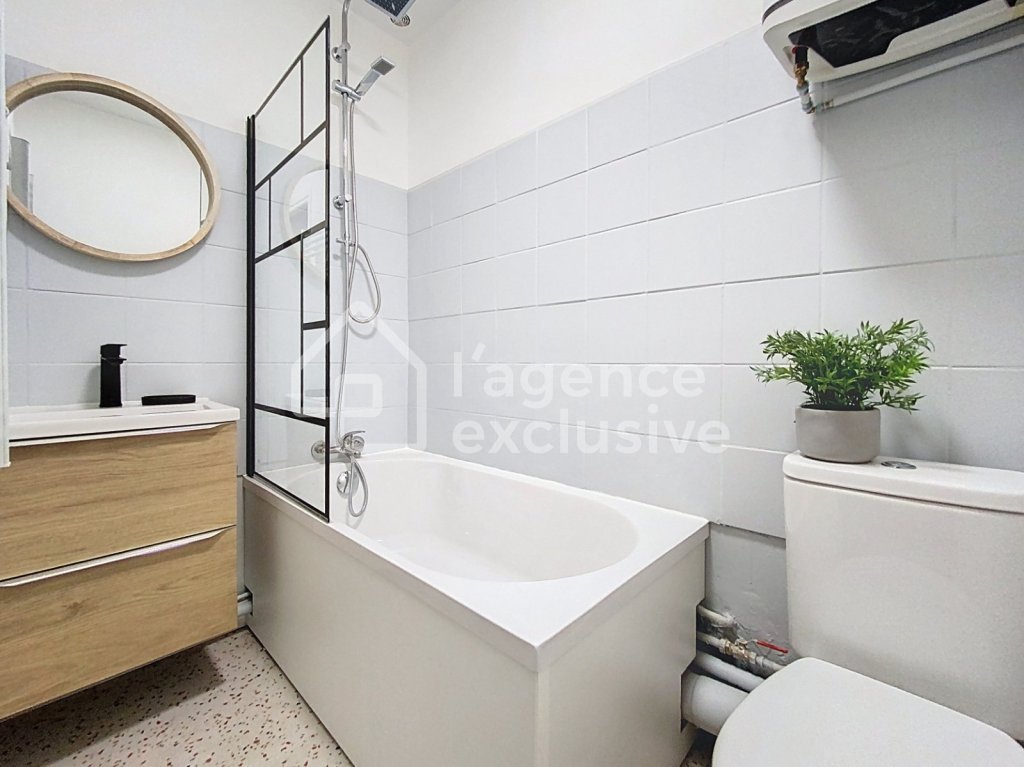 APPARTEMENT T2 A VENDRE - LILLE - 23 m2 - 125000€