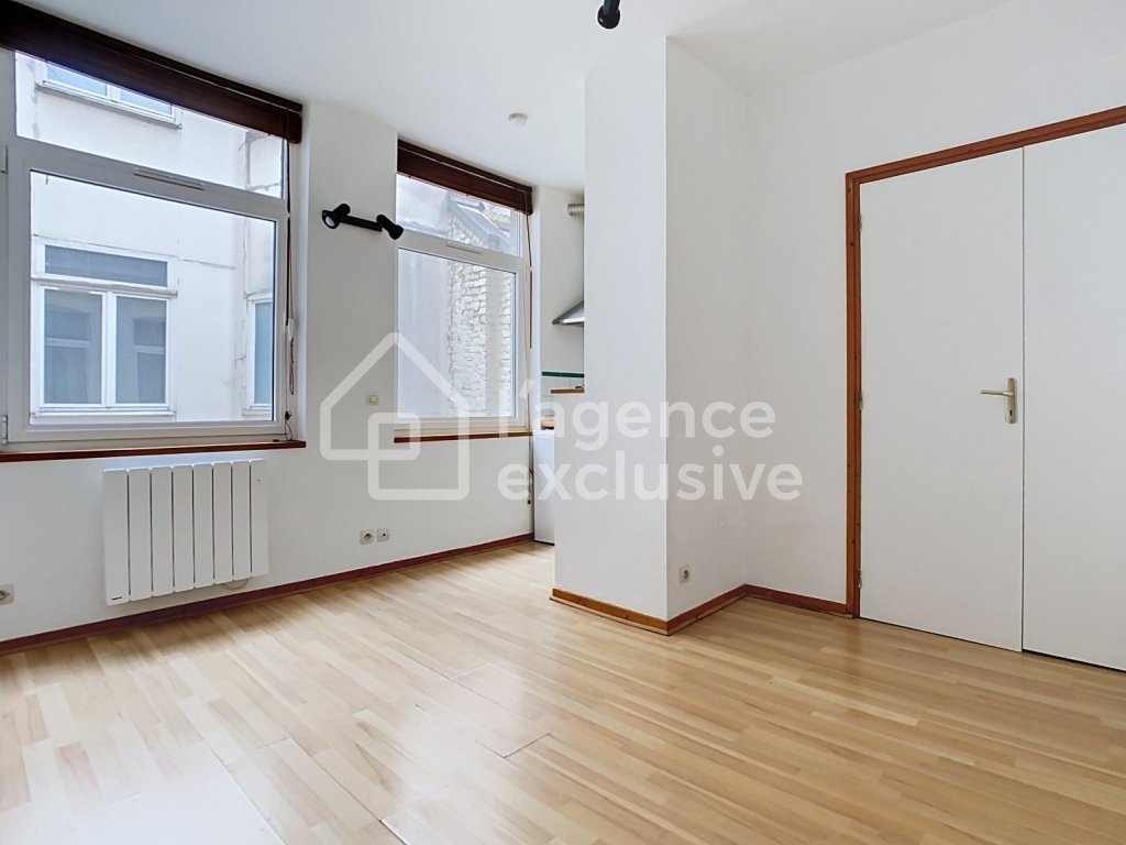 APPARTEMENT T2 A VENDRE - LILLE - 30.72 m2 - 149 000 &euro;