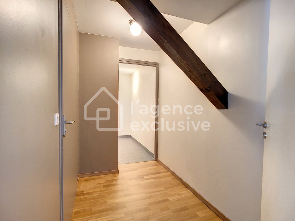 APPARTEMENT T3 A LOUER - LILLE - 111.35 m2 - 1 475 € charges comprises par mois