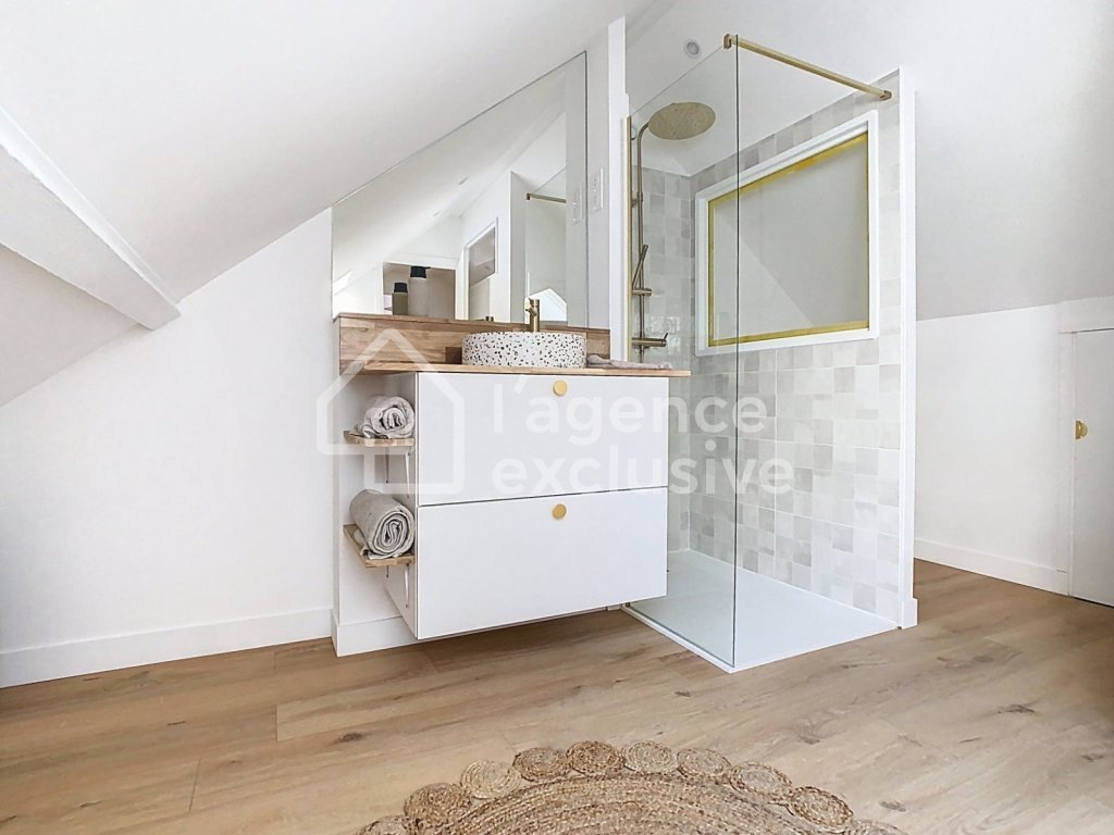 APPARTEMENT T3 - LILLE - 83 m2 - VENDU