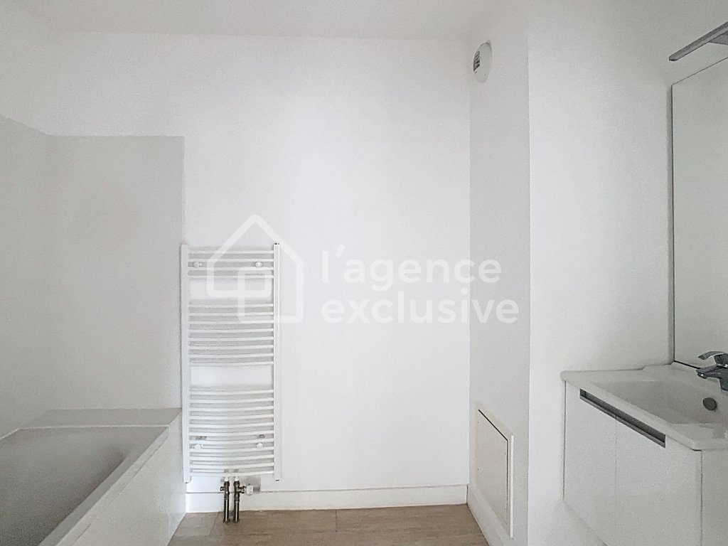 APPARTEMENT T3 A VENDRE - LILLE - 69 m2 - 278�250�&euro;