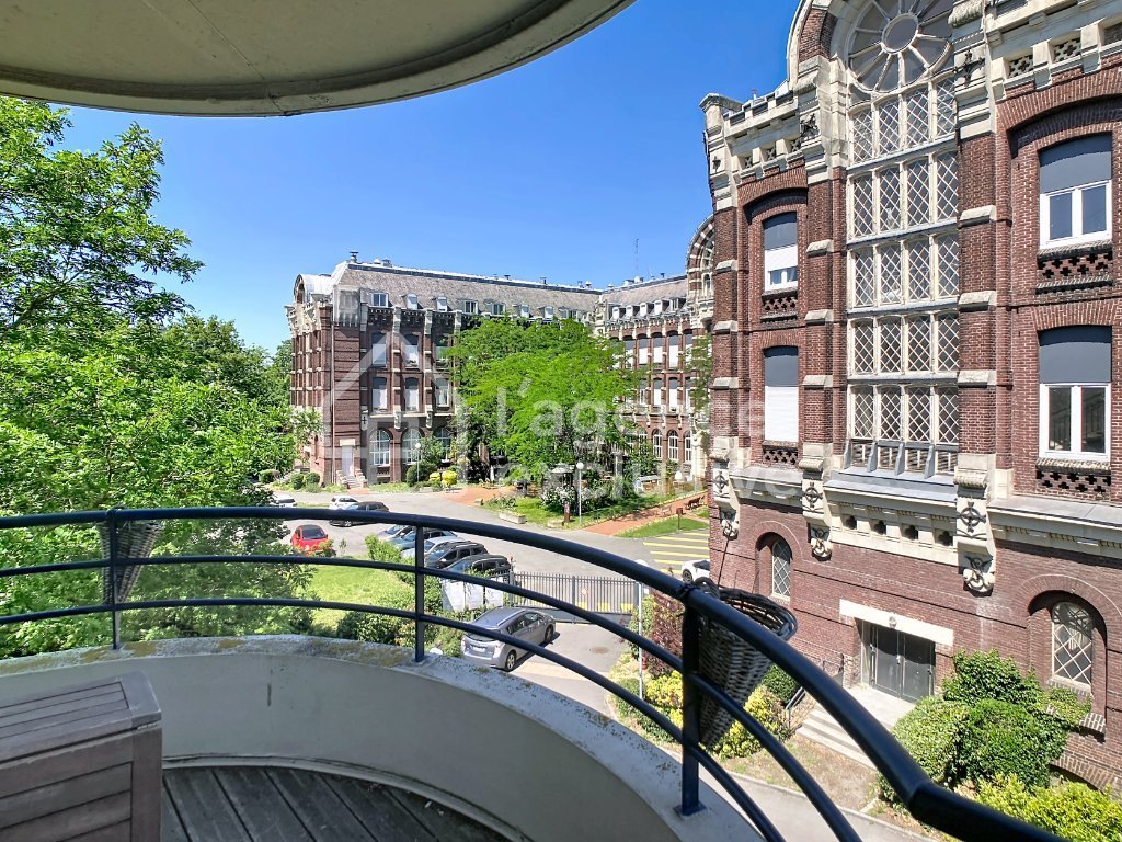 APPARTEMENT T4 A LOUER - LA MADELEINE - 84.48 m2 - 1 500 &euro; charges comprises par mois