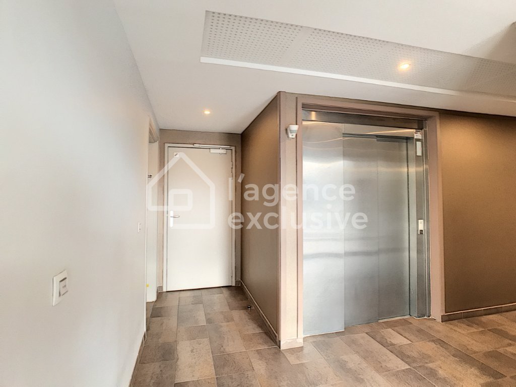 APPARTEMENT T4 - VILLENEUVE D ASCQ - 88 m2 - LOUÉ