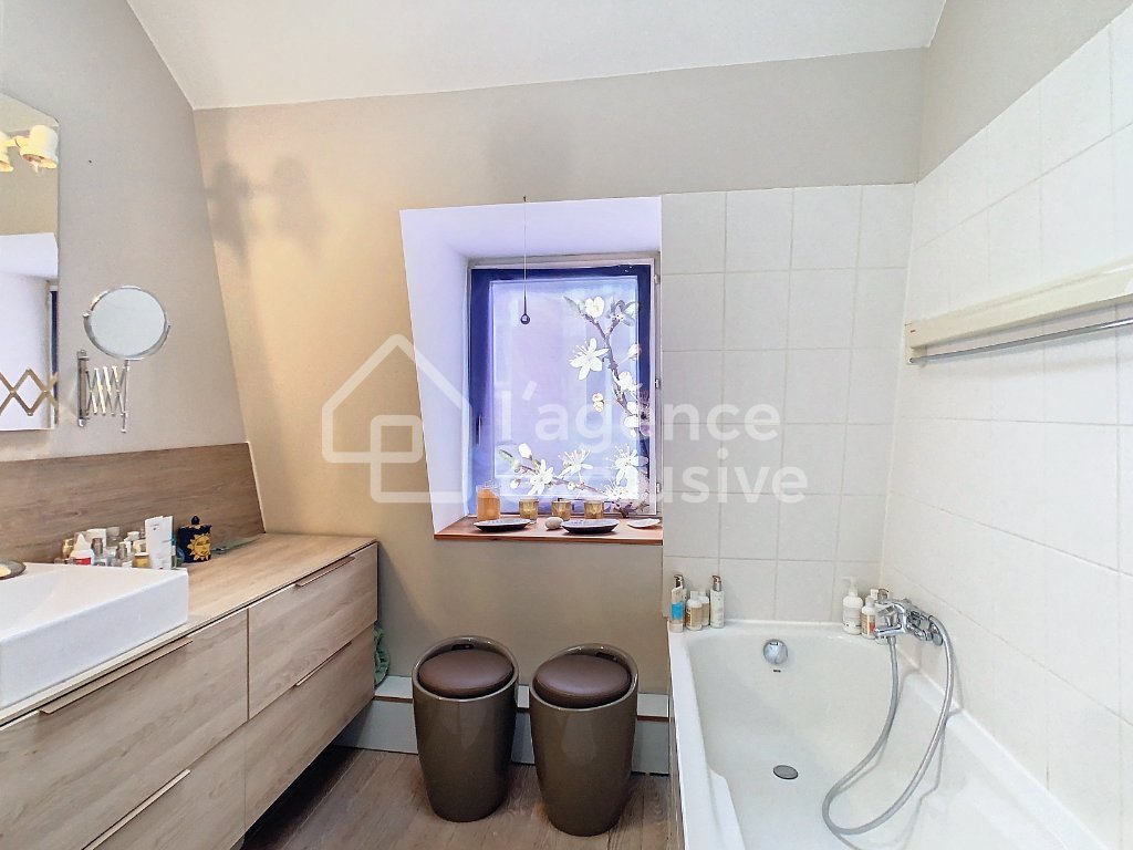APPARTEMENT T5 - LILLE - 105 m2 - VENDU