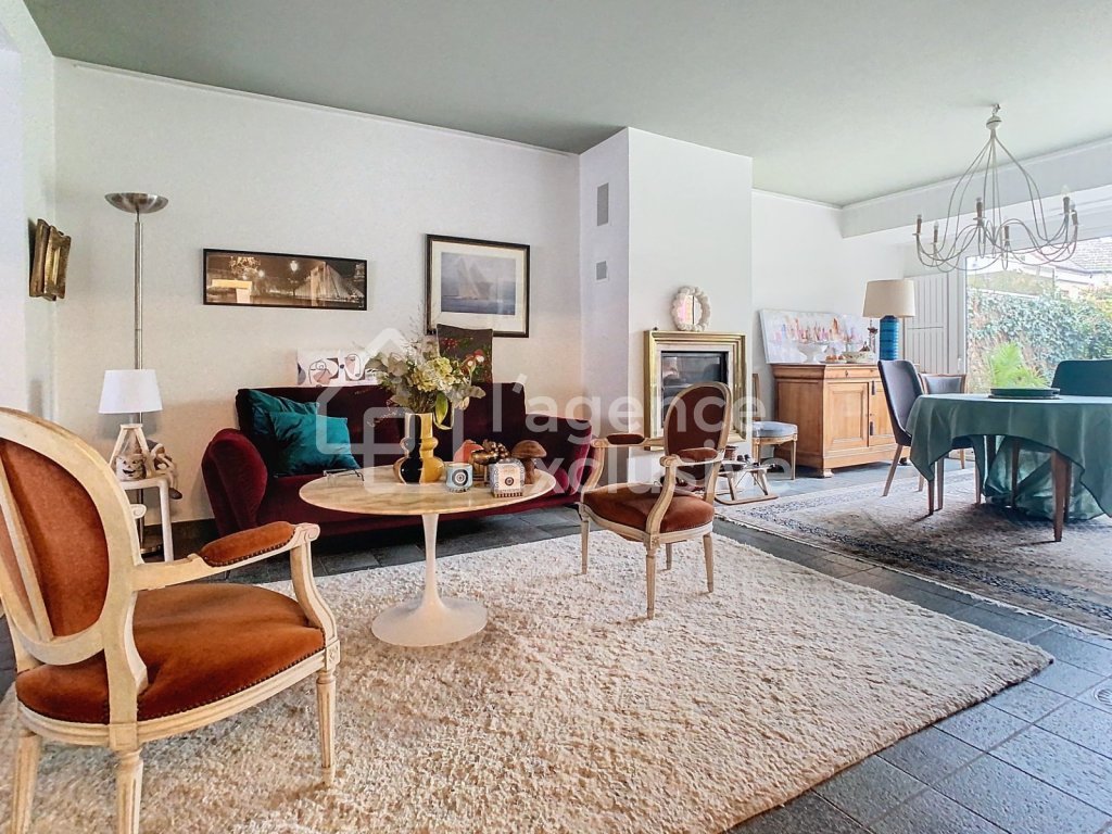 APPARTEMENT T6 - DUNKERQUE - 134.12 m2 - 367�500�&euro;