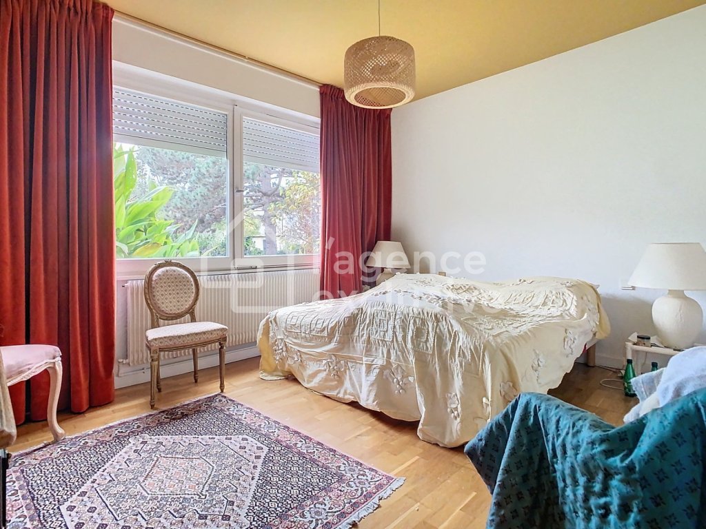 APPARTEMENT T6 - DUNKERQUE - 134.12 m2 - 367�500�&euro;